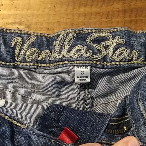 Lace Blue Jean Shorts - Picture 3 of 3